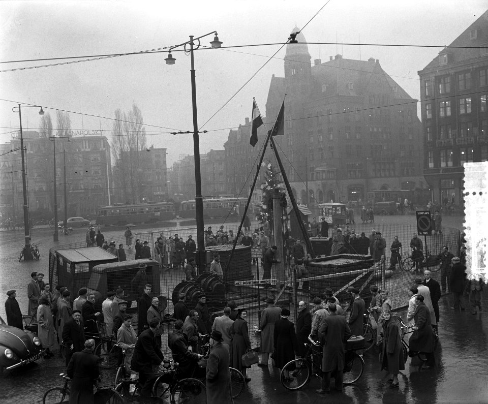 Heipaal op dam voor vaststelling Amsterdams Peil, Bestanddeelnr 906-1826