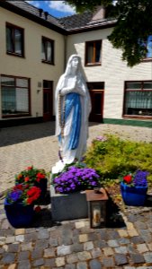 Helle-Mariabeeld Bommerigerweg-Hurpescherweg (2)