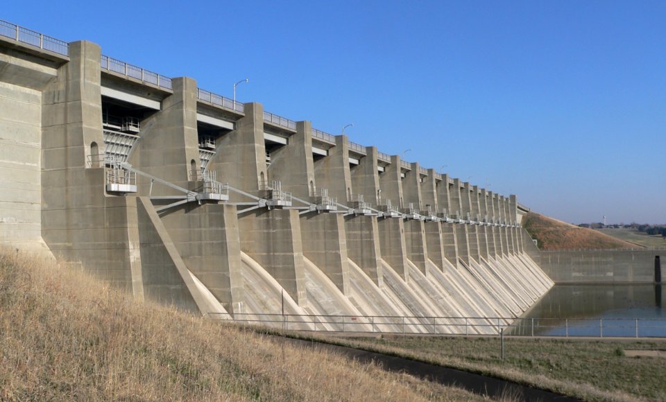 Harlan County Dam outlet structure 3
