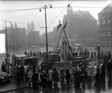Heipaal op dam voor vaststelling Amsterdams Peil, Bestanddeelnr 906-1827