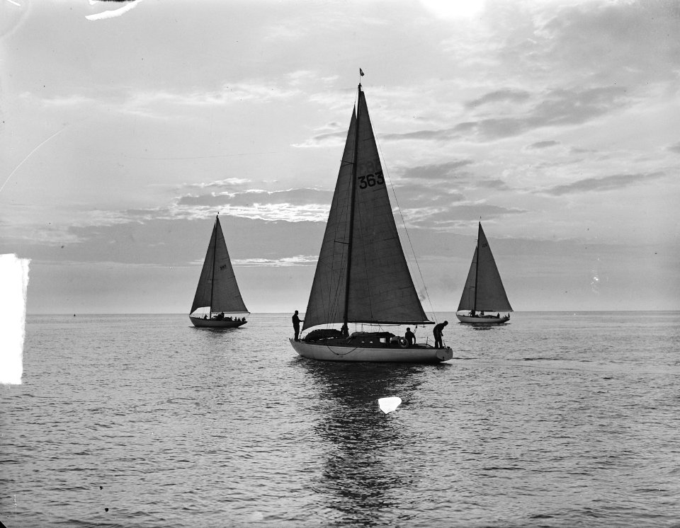 Harwichrace vanaf Hoek van Holland . Het Britse jacht Whooper maakt zich startkl, Bestanddeelnr 903-4068