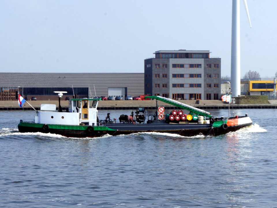 Helena, ENI 02312202, Noordzeekanaal, Port of Amsterdam, pic1