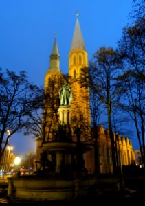 Heinrichsbrunnen at night - Braunschweig, Germany - DSC05320