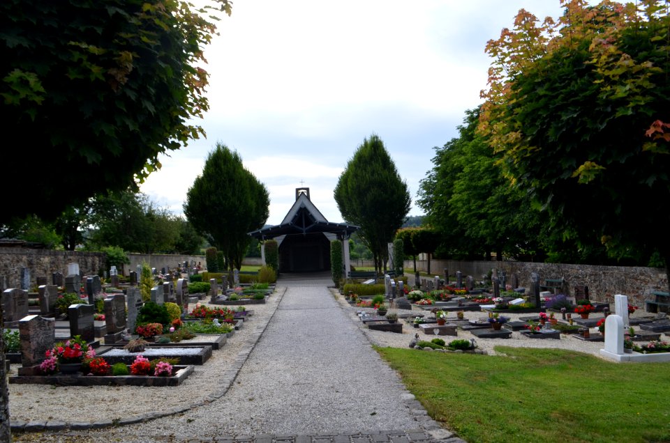 Heistenbach, Friedhof