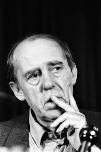 Heinrich Böll, Bestanddeelnr 932-5455