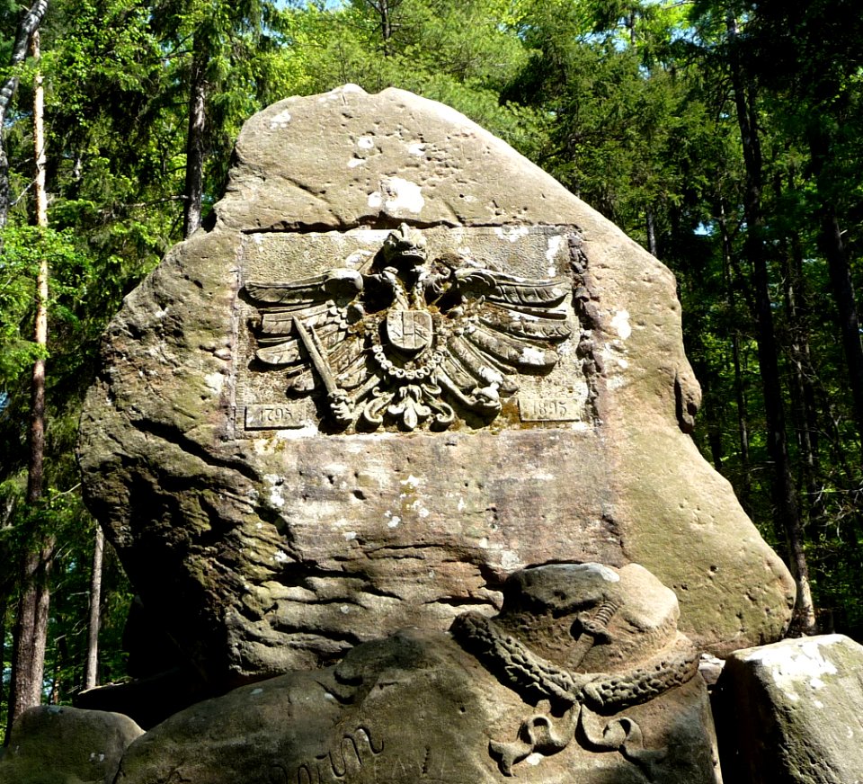 Heldenstein 01