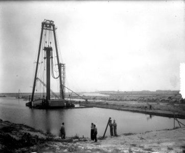Heiwerkzaamheden in de haven van Den Helder, Bestanddeelnr 904-7015