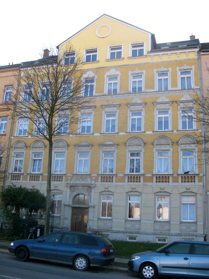 Heinrich-Schütz-Straße 106