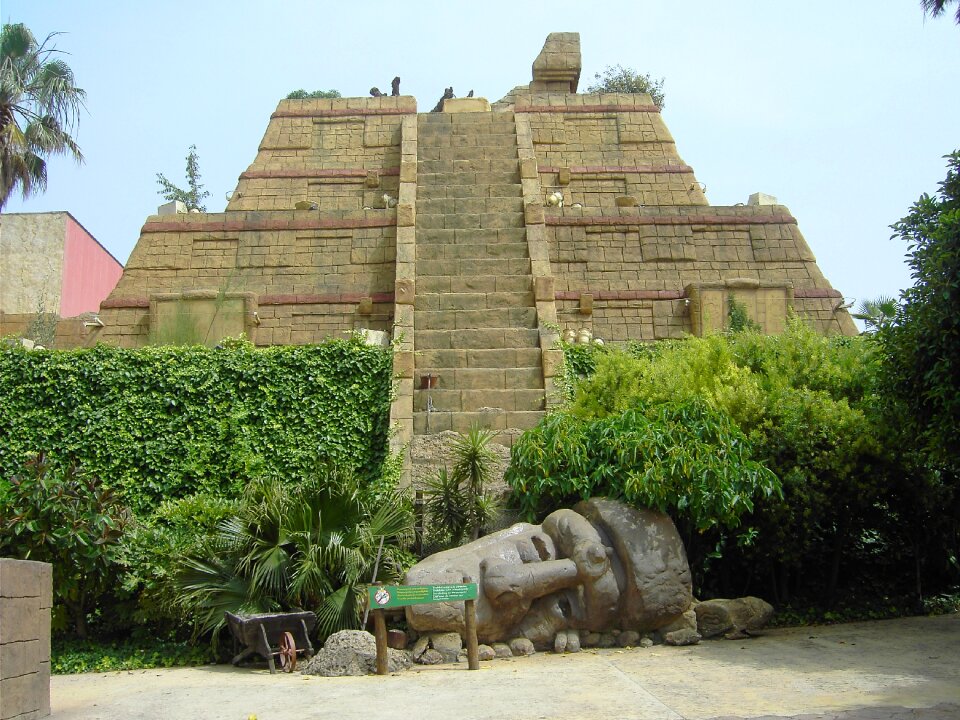 Temple amusement park statue