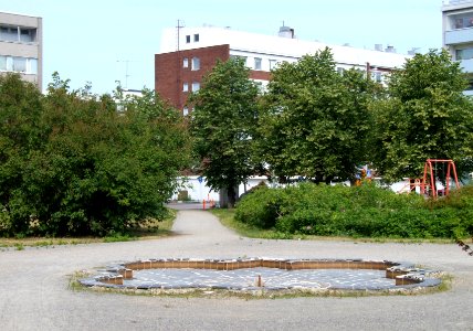 Heinätori Park Oulu 20060723