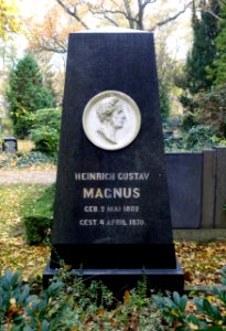 Heinrich Gustav Magnus - Dorotheenstädtischer Friedhof - Berlin, Germany - DSC00280