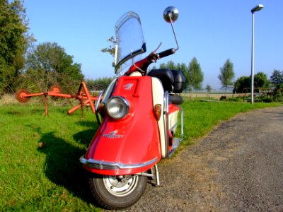 Heinkel tourist p2