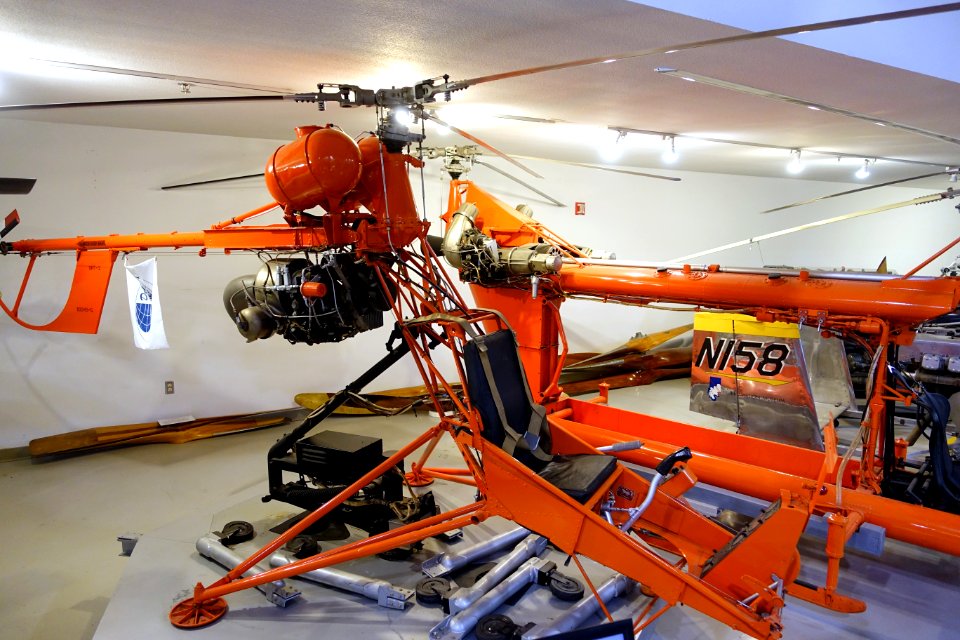 Helicopter Trainer Type DHT-2, Del Mar Engineering, 1966, view 1 - Hiller Aviation Museum - San Carlos, California - DSC03036