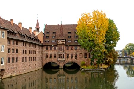 Heilig-Geist-Spital from Museumsbrücke - Nuremberg, Germany - DSC01749