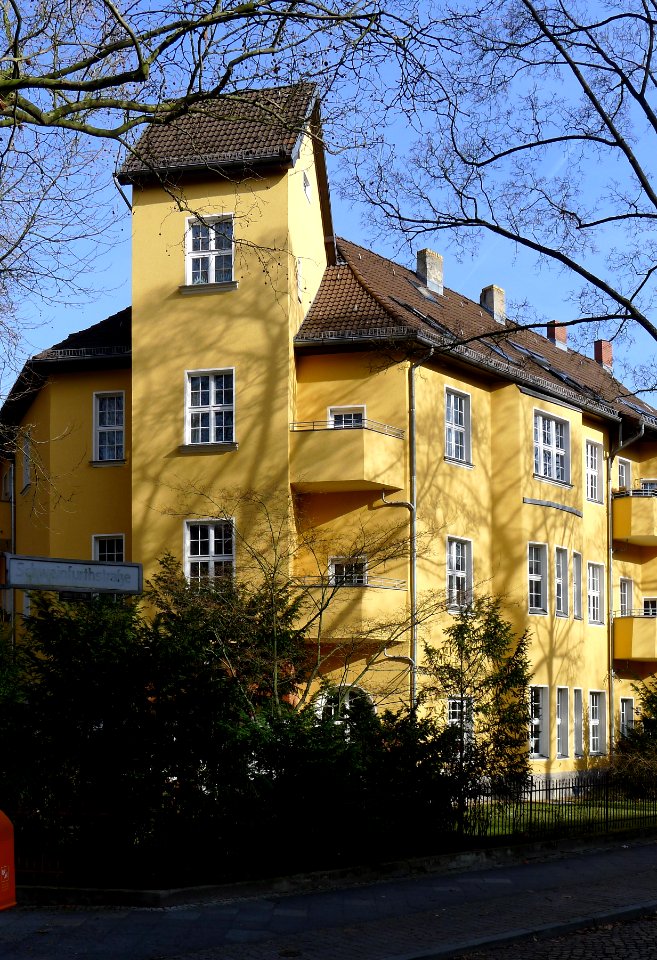 Heiligendammer Straße Ecke Schweinfurthstraße photo