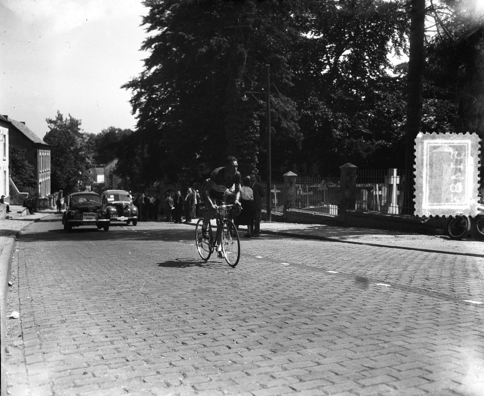 Hein Tarzan van Breenen op de Cauberg, Bestanddeelnr 905-1483