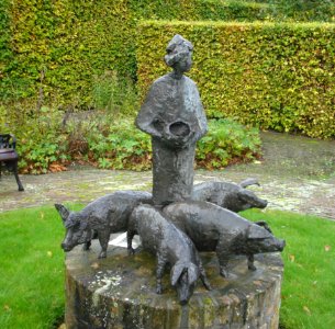 Heinenoord kunstwerk varkenhoedster