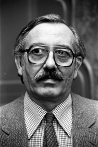 Henk Barnard, winnaar van de Nienke van Hichtum-prijs, Bestanddeelnr 930-5929