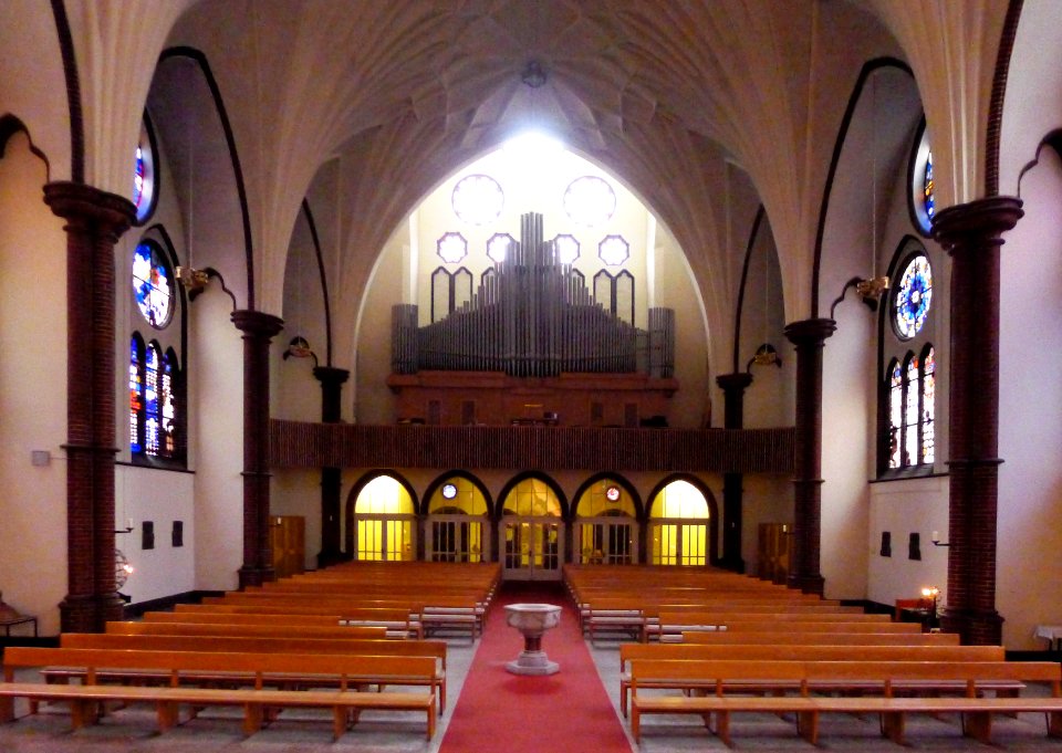 Heilig-Kreuz (Berlin-Wilmersdorf) Orgelempore