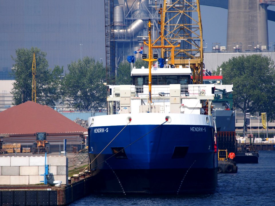 Hendrik-S, IMO 9195391 - Callsign PFCP in de Vlothaven