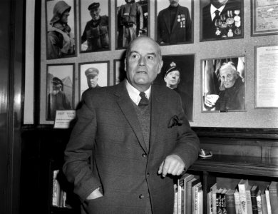 Hendrik Thomas de Booy , directeur NZRM, in verband met 65ste verjaardag afschei, Bestanddeelnr 915-8254