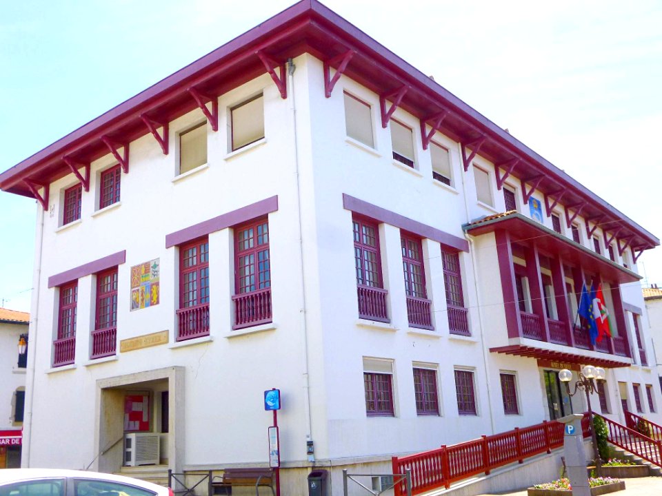Hendaya - Hotel de Ville 1