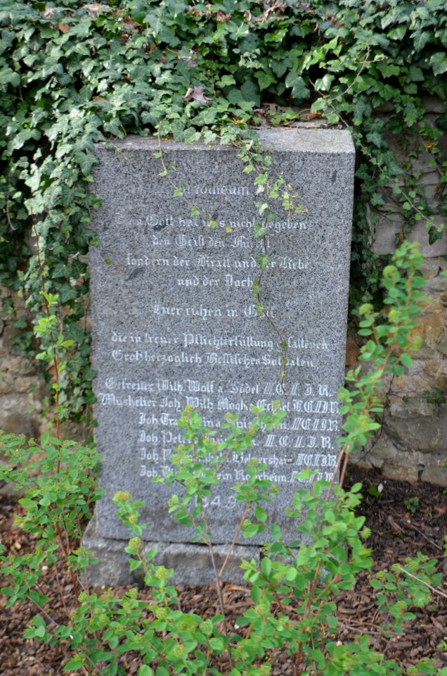 Heppenheim, Graben, Gedenksteine gefallene Revolutionäre von 1848 (3)