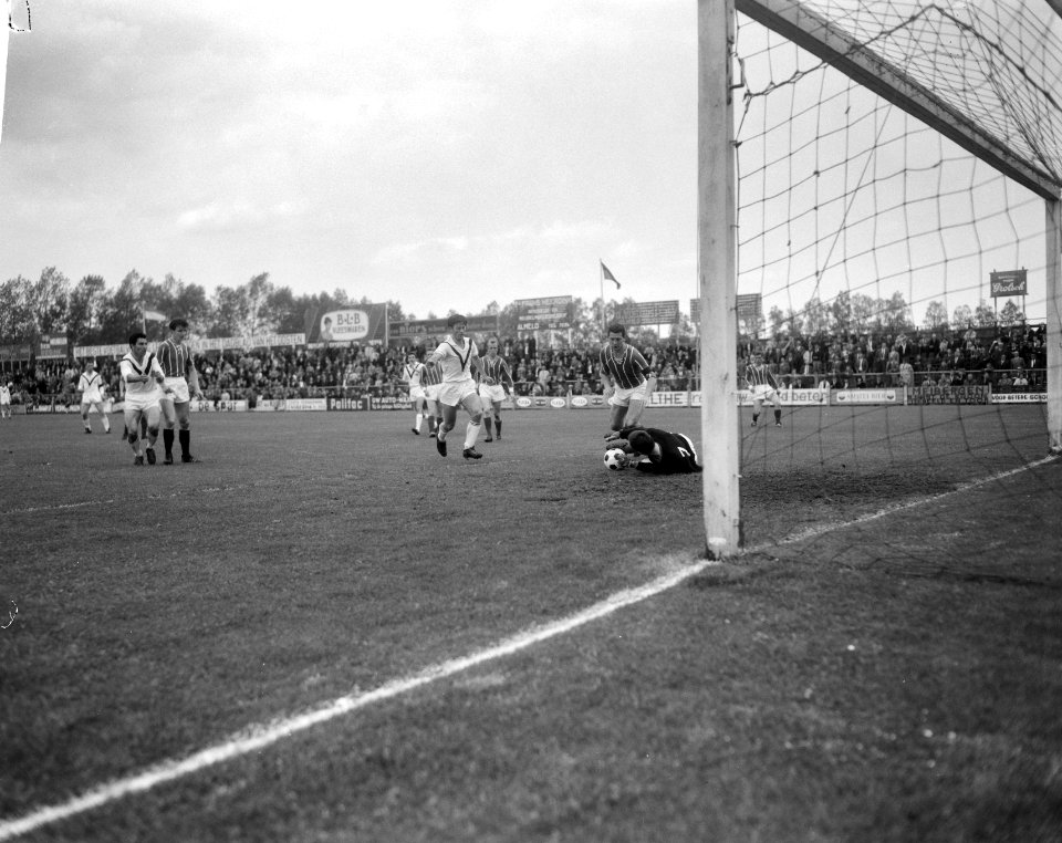 Heracles tegen Fortuna 54 , spelmoment, Bestanddeelnr 919-1716