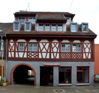 Heppenheim, Friedrichstraße 10-12 (1)