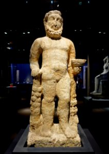 Heracles, excavated at Hatra, Iraq, Parthian period, 1st-2nd century AD, limestone - Tokyo National Museum - Tokyo, Japan - DSC08548