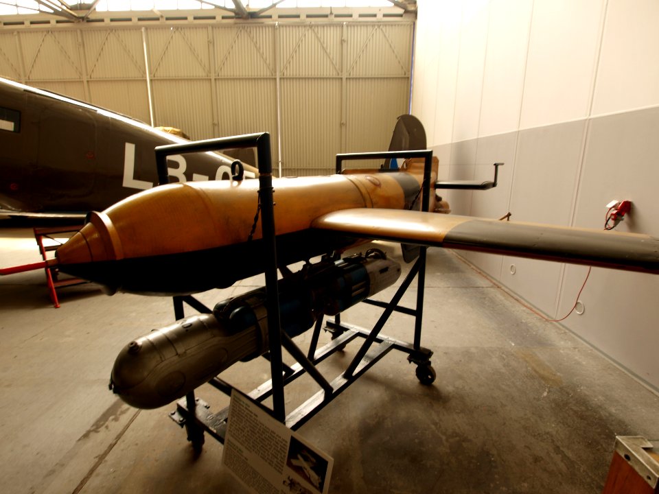 Henschel Hs 293A with HWK 109-507 rocket engine pic2
