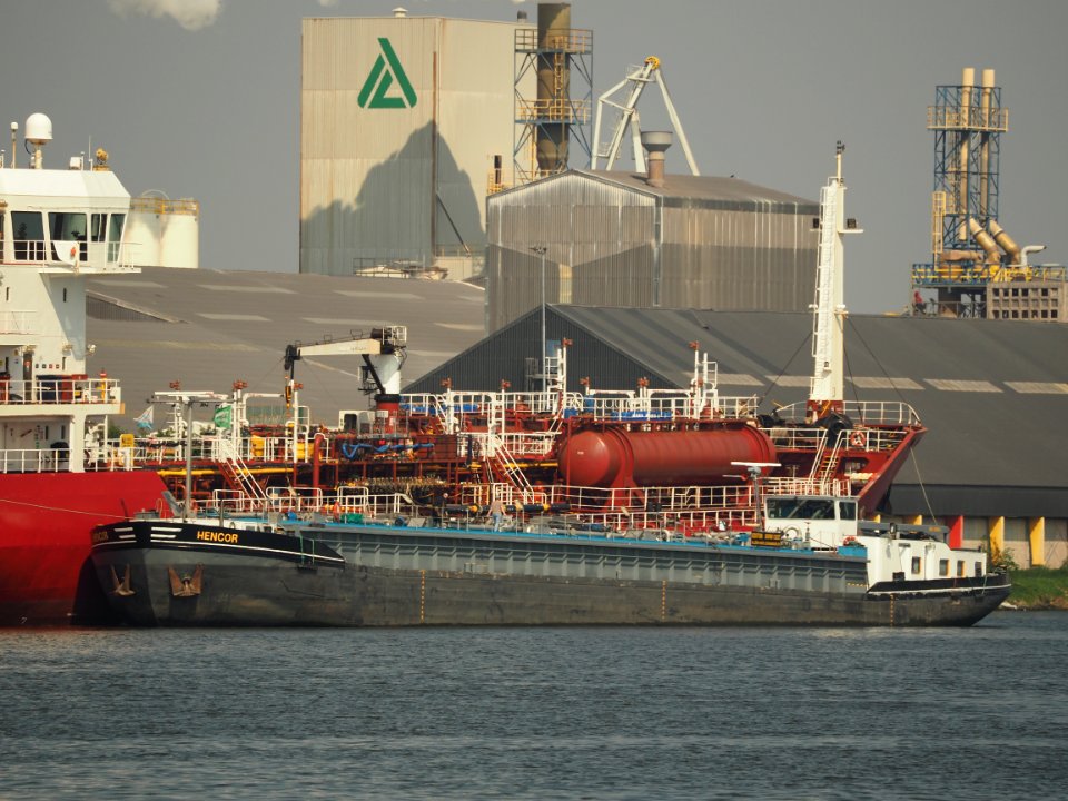 Hencor (ship, 1972) ENI 02207596, Mercuriushaven