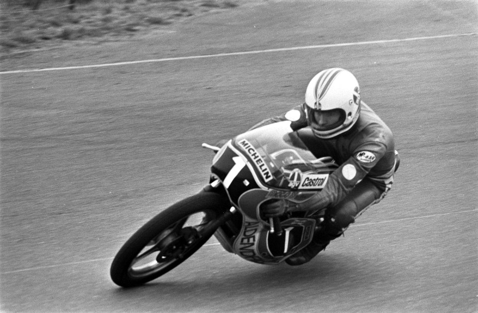 Henk van Kessel op een 125 cc, Bestanddeelnr 928-0455