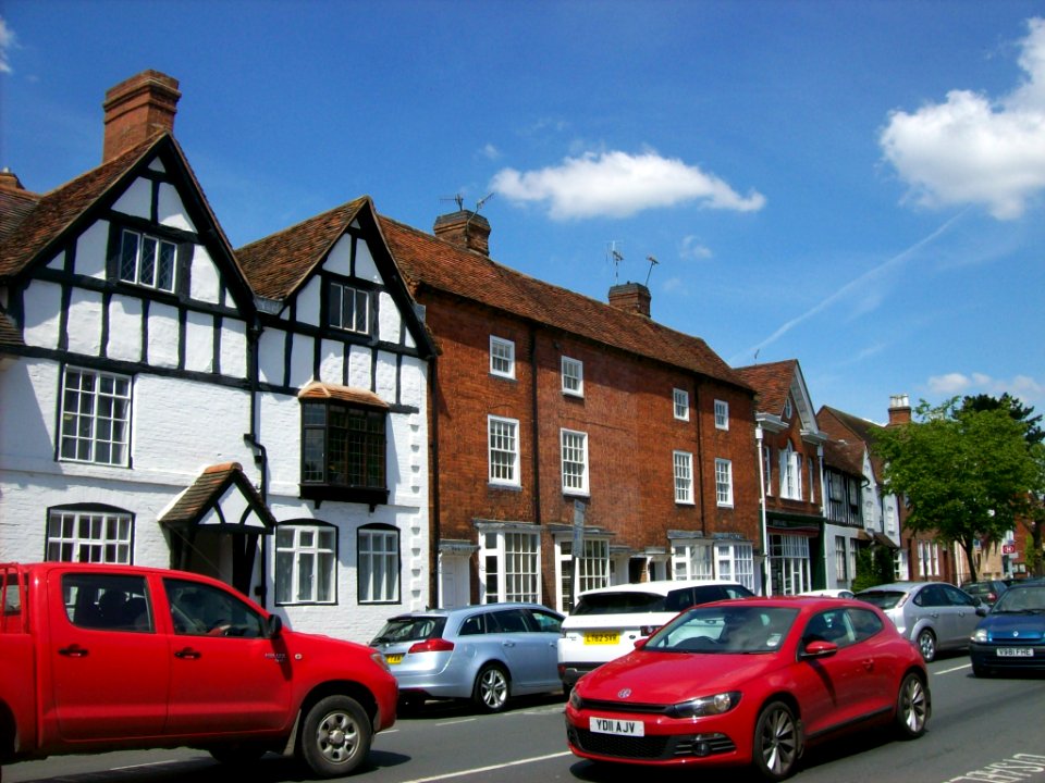 Henley-in-Arden, High St 1