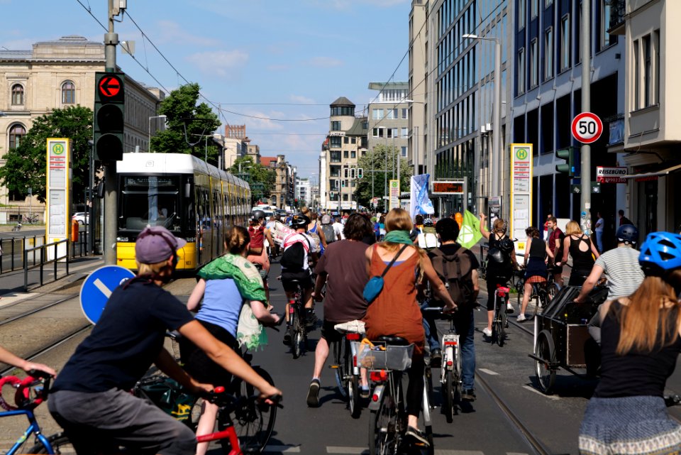 Healthcare protest Invalidenpark to SenGPG Berlin 2020-06-17 06