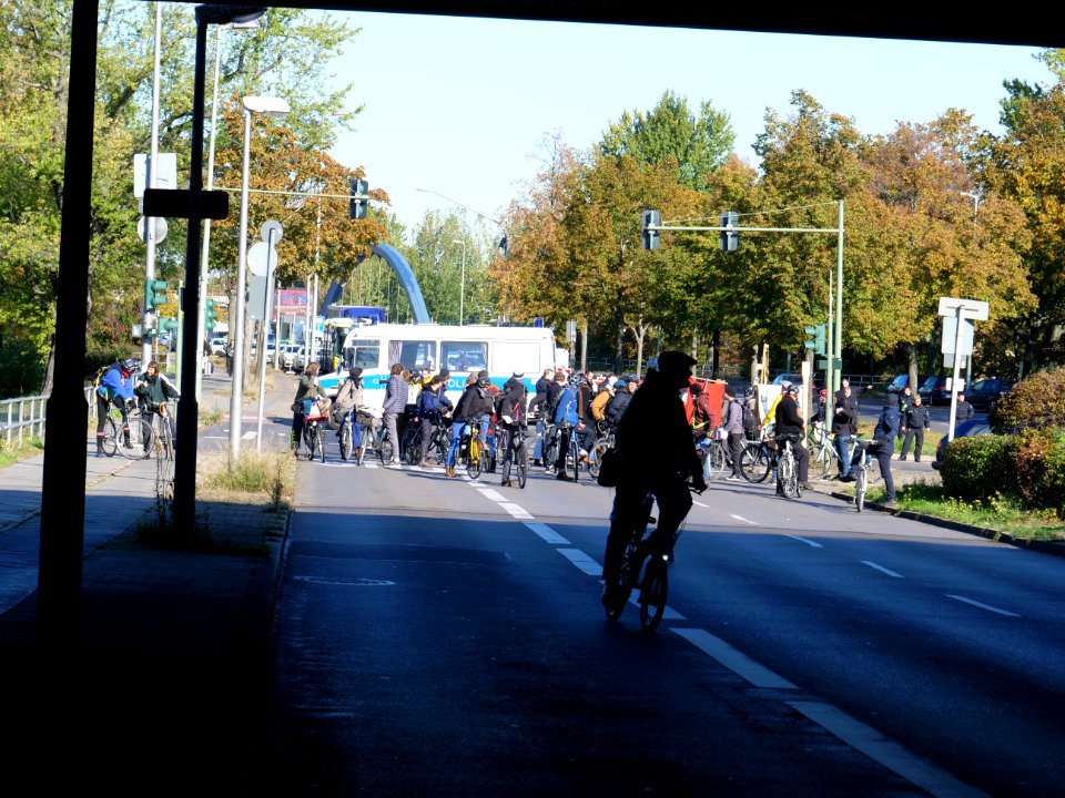 Hedonist International bicycle demonstration at Rebellion Week Berlin 2019-10-07 26