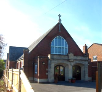 Hedge End Methodist Church, St John's Road, Hedge End (May 2019) (3)