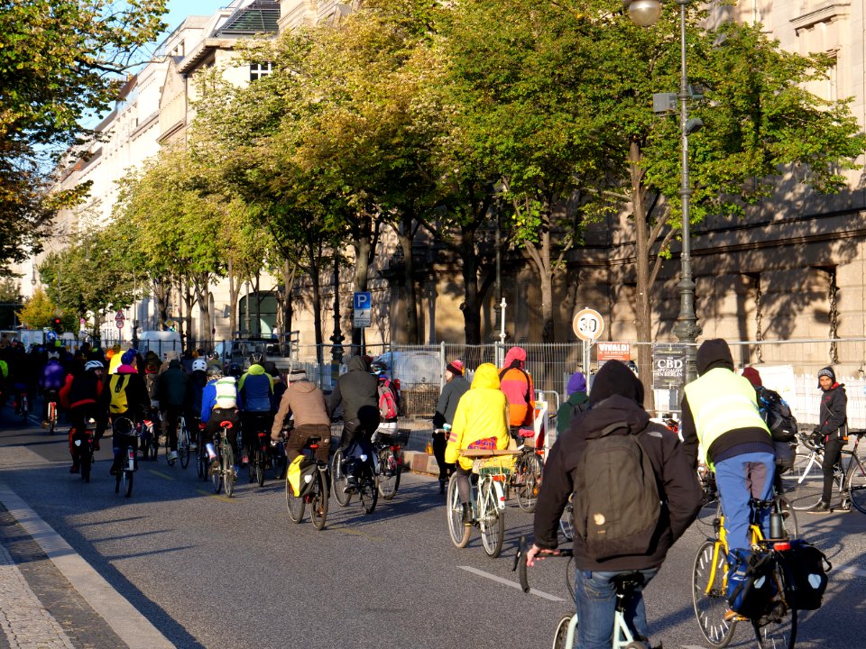 Hedonist International bicycle demonstration at Rebellion Week Berlin 2019-10-07 07