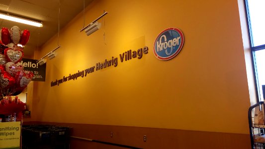 HedwigVillageKrogerinterior