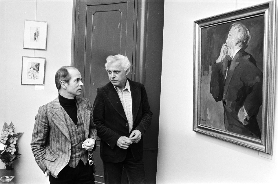 Henk van Ulsen opent tentoonstelling Hans Baayens in Amsterdam Henk van Ulsen (, Bestanddeelnr 929-5765