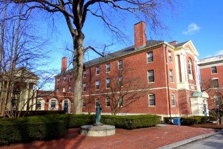 Hebe and Metcalf Hall - Wheaton College - Norton, Massachusetts - DSC03526