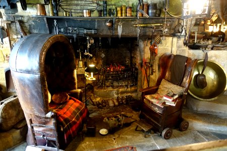 Hearthside - Snowshill Manor - Gloucestershire, England - DSC09623