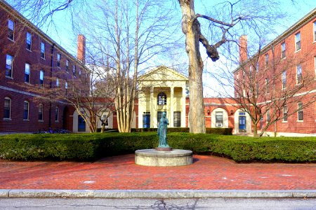 Hebe and Kilham, Hebe, and Metcalf Halls - Wheaton College - Norton, Massachusetts - DSC03537