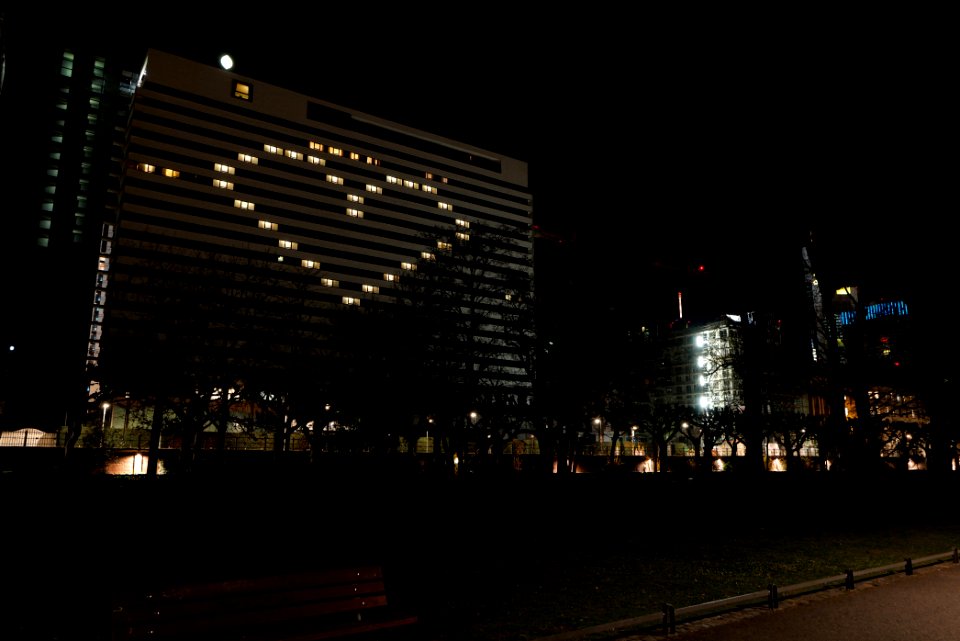 Heart lighted building Frankfurt am Main 2020-03-22 02