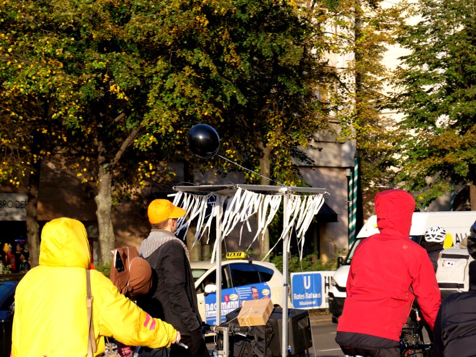 Hedonist International bicycle demonstration at Rebellion Week Berlin 2019-10-07 03