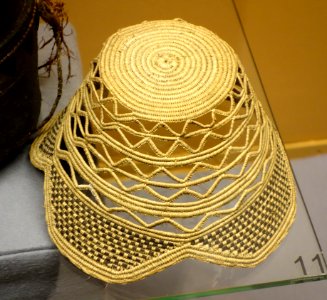 Headgear (laket) - Kuba - Royal Museum for Central Africa - DSC05939
