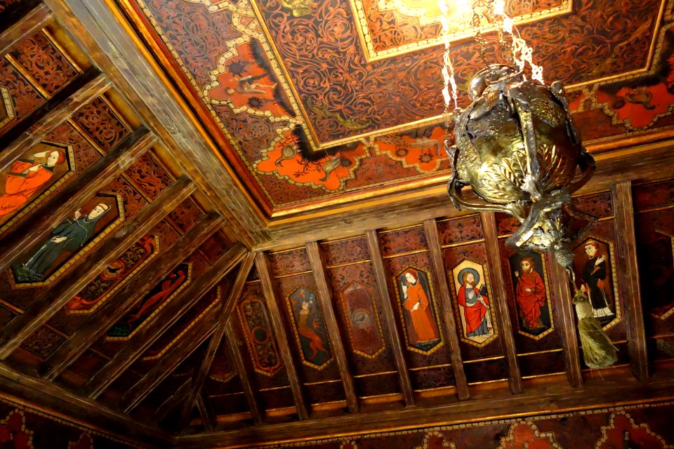 Hearst bedroom ceiling - Hearst Castle - DSC06834