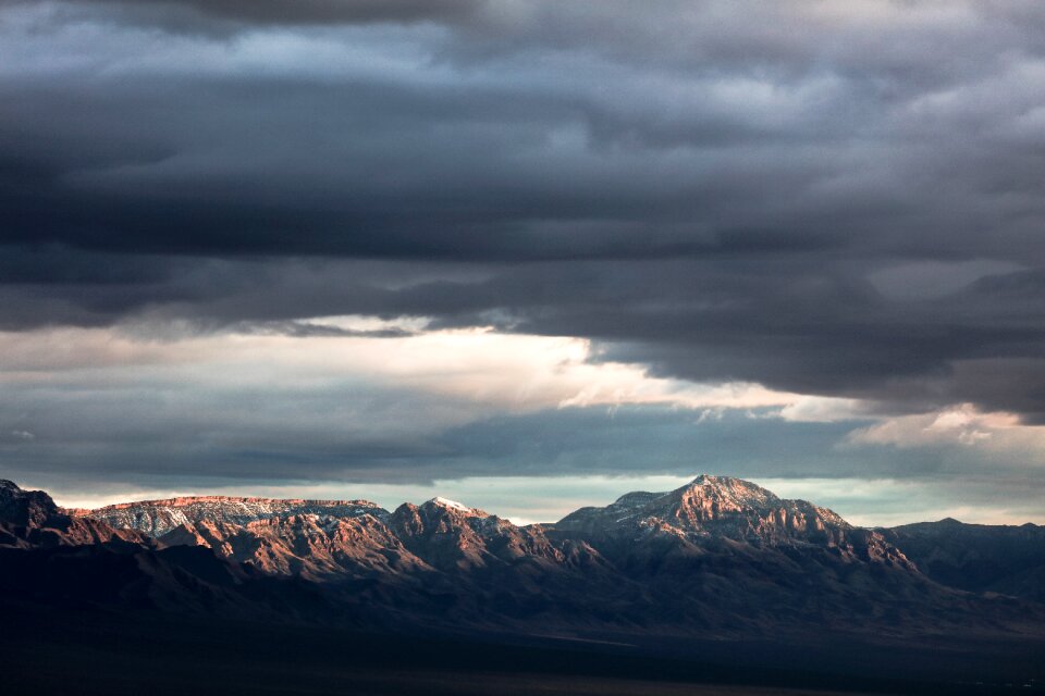 Forecast mountains sky