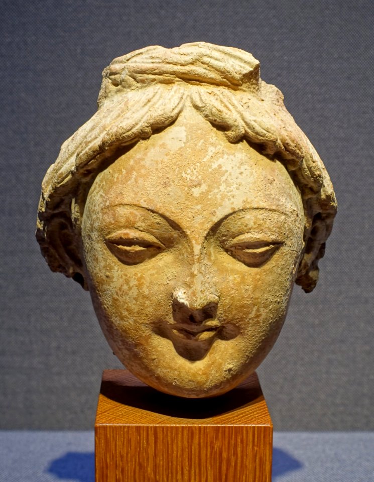 Head of Buddha, Tumushuk, China, from the Pelliot collection, Musee Guimet, 4th-5h century AD, clay - Tokyo National Museum - Tokyo, Japan - DSC08598