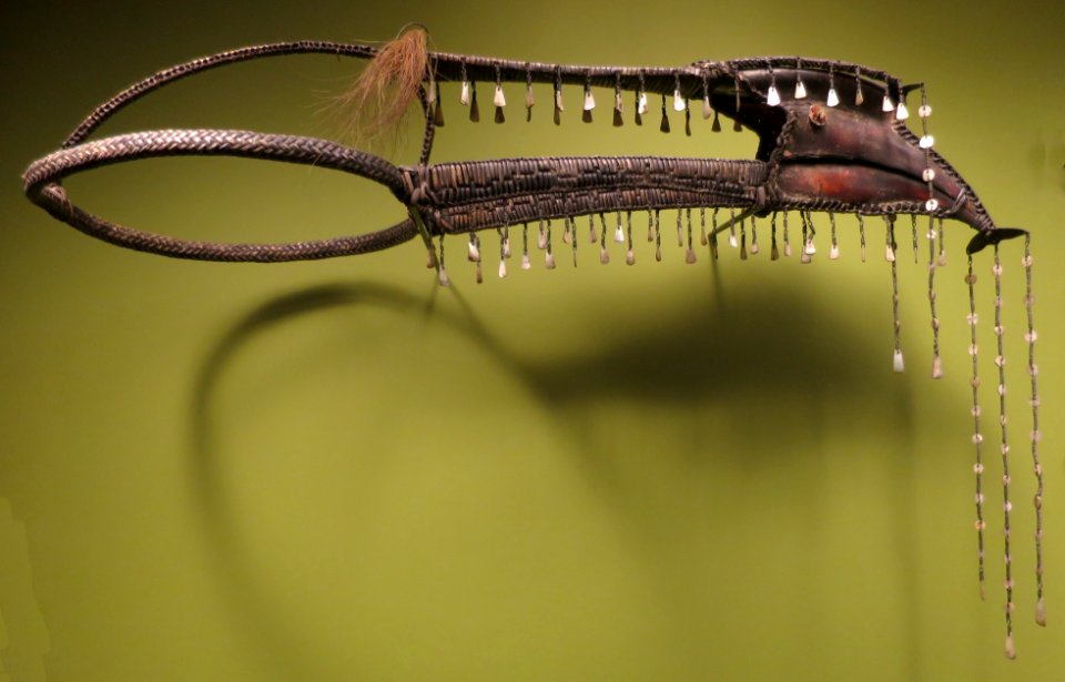 Headdress from Ilongot in northern Luzon, Honolulu Museum of Art 8367.1